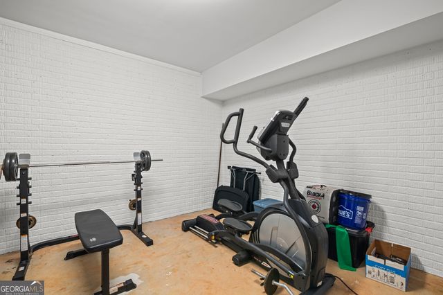 120 Longwood Lane, Newnan, GA 30263