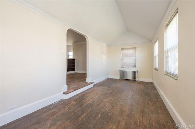 3162 Miles Avenue, Bronx, NY 10465