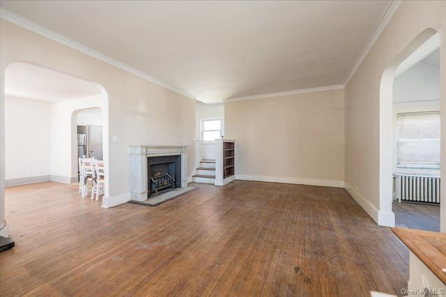3162 Miles Avenue, Bronx, NY 10465