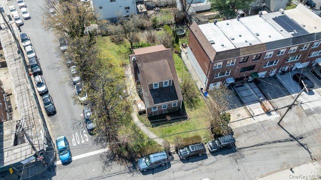 3162 Miles Avenue, Bronx, NY 10465
