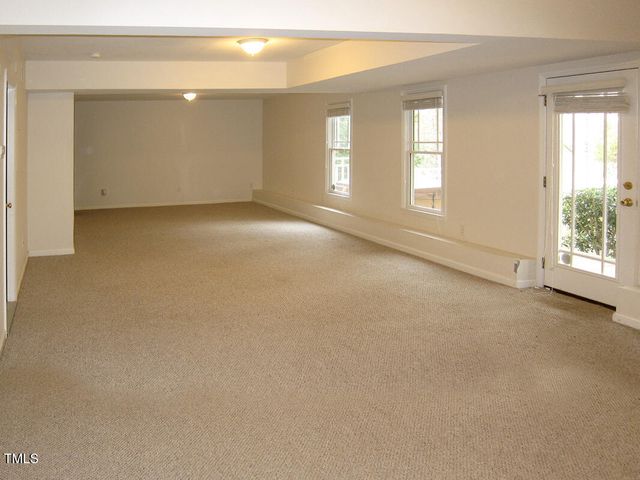 402 Weaver Mine Trail, Chapel Hill, NC 27517