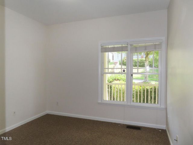 402 Weaver Mine Trail, Chapel Hill, NC 27517