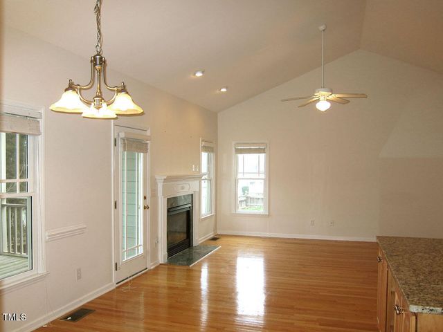 402 Weaver Mine Trail, Chapel Hill, NC 27517