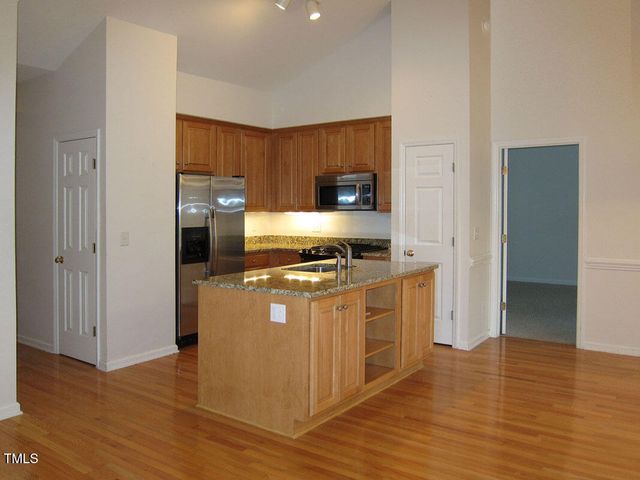 402 Weaver Mine Trail, Chapel Hill, NC 27517