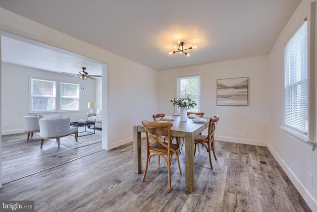 1151 DELTA RD, Red Lion, PA 17356