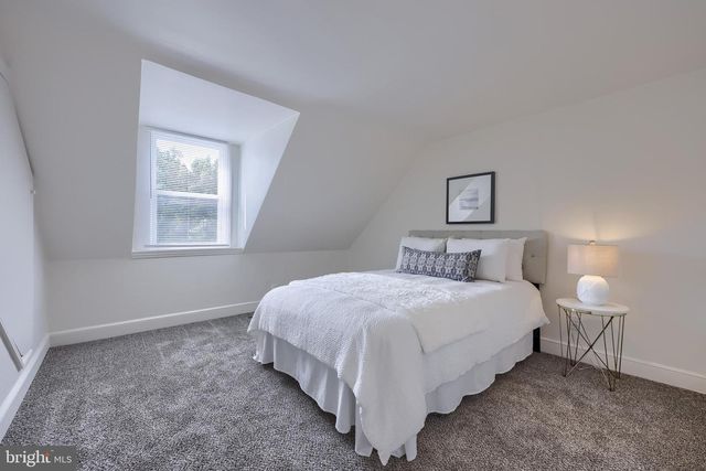 1151 DELTA RD, Red Lion, PA 17356