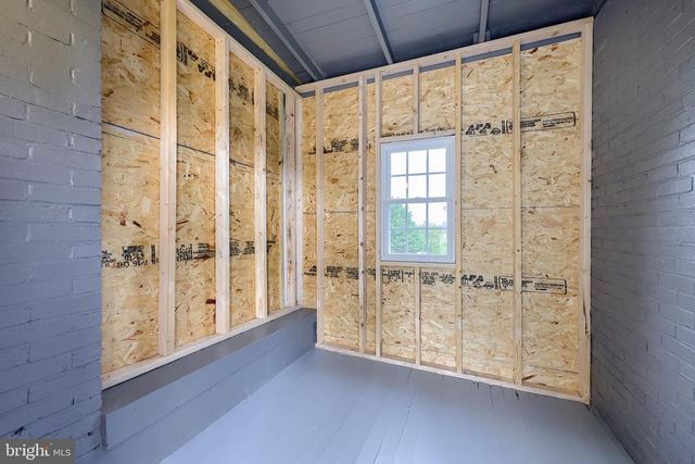 1151 DELTA RD, Red Lion, PA 17356