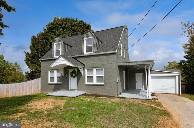 1151 DELTA RD, Red Lion, PA 17356