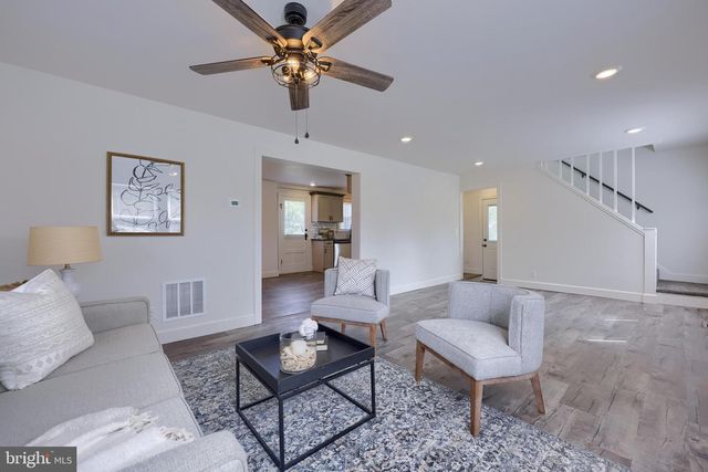 1151 DELTA RD, Red Lion, PA 17356