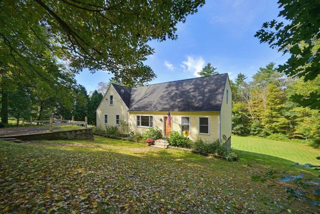 56 Harrington Rd, Charlton, MA 01507