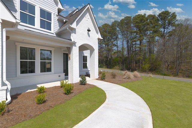 8290 Creekside Overlook Drive, Gainesville, GA 30506
