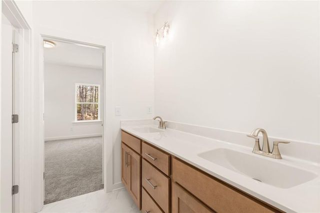 8290 Creekside Overlook Drive, Gainesville, GA 30506