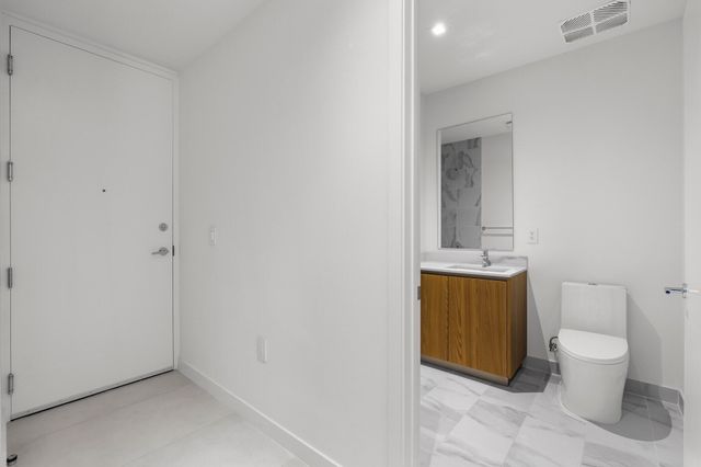 1400 Biscayne Boulevard 3604, Miami, FL 33132