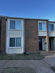 6950 Highland Park Dr, Nashville, TN 37205