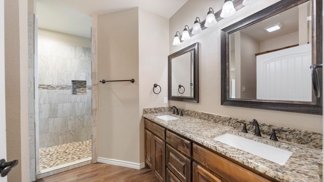 1401 Ridgebriar Drive, Kaufman, TX 75142