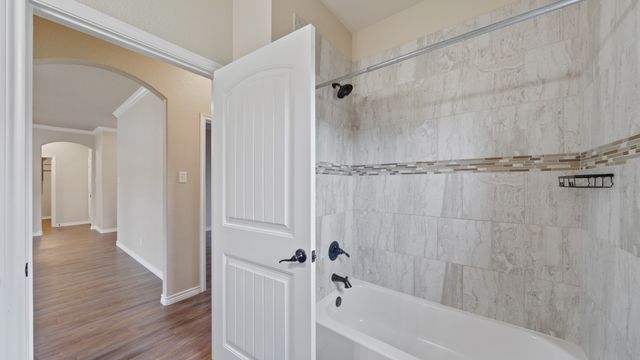 1401 Ridgebriar Drive, Kaufman, TX 75142