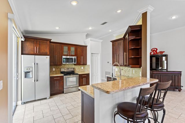 1178 NW 116th Avenue, Coral Springs, FL 33071