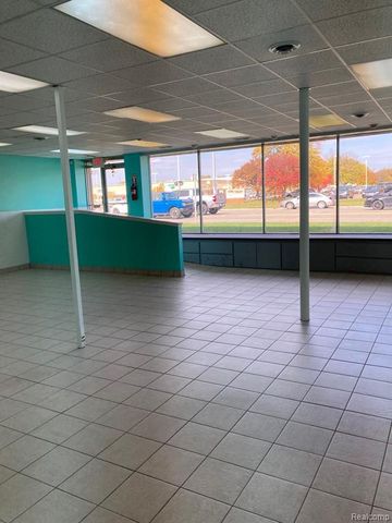 29225 7 Mile Road, Livonia, MI 48152