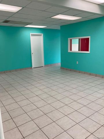 29225 7 Mile Road, Livonia, MI 48152