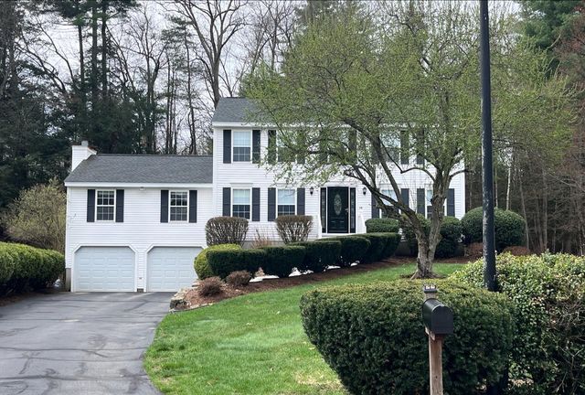 14 Whitewood Lane, Merrimack, NH 03054