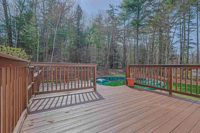 14 Whitewood Lane, Merrimack, NH 03054