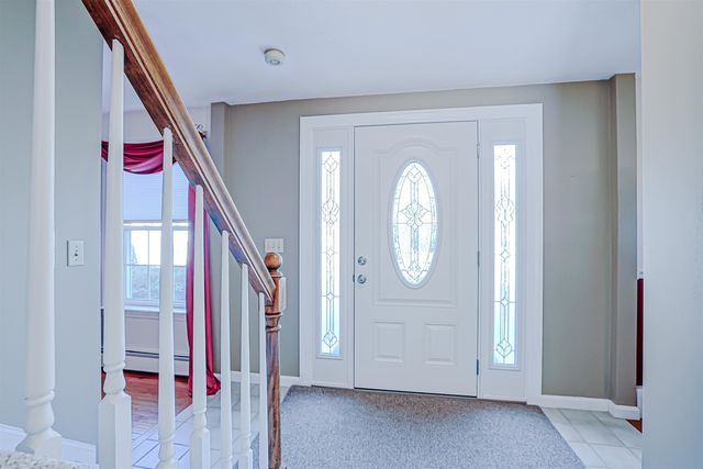 14 Whitewood Lane, Merrimack, NH 03054