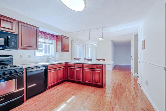 14 Whitewood Lane, Merrimack, NH 03054