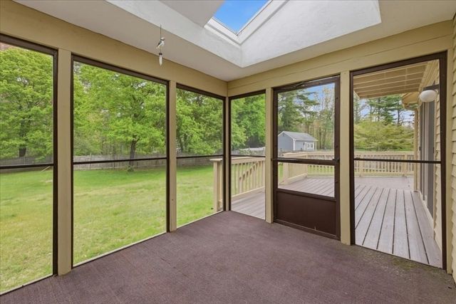6 Hoover Rd, Norfolk, MA 02056