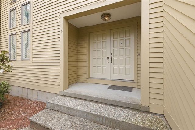 6 Hoover Rd, Norfolk, MA 02056