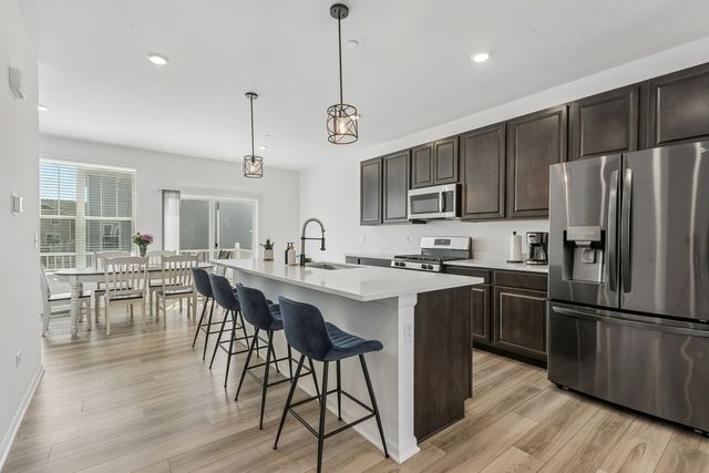 2703 Martini Street, Mundelein, IL 60060