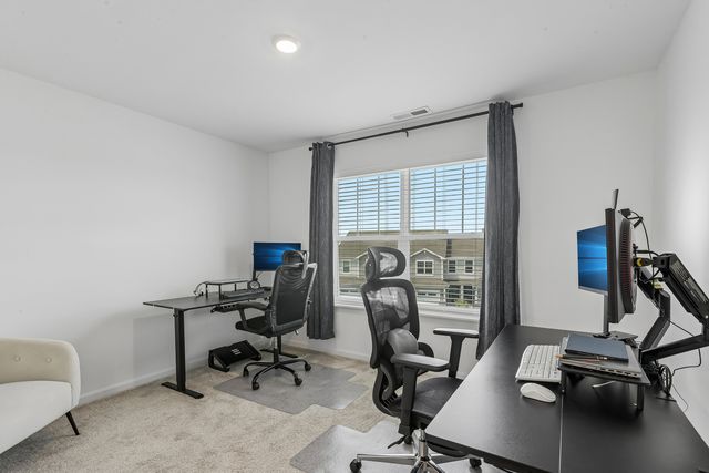 2703 Martini Street, Mundelein, IL 60060