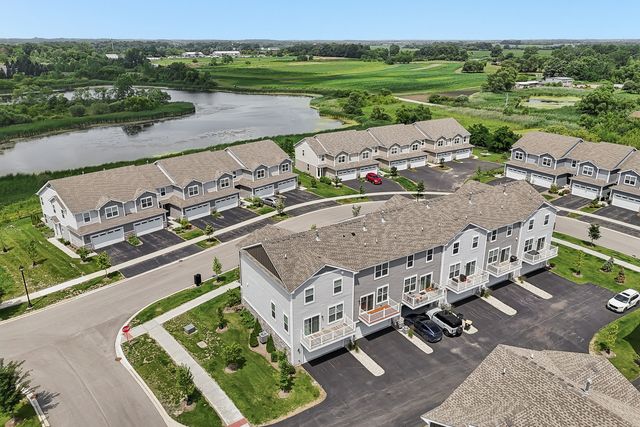 2703 Martini Street, Mundelein, IL 60060