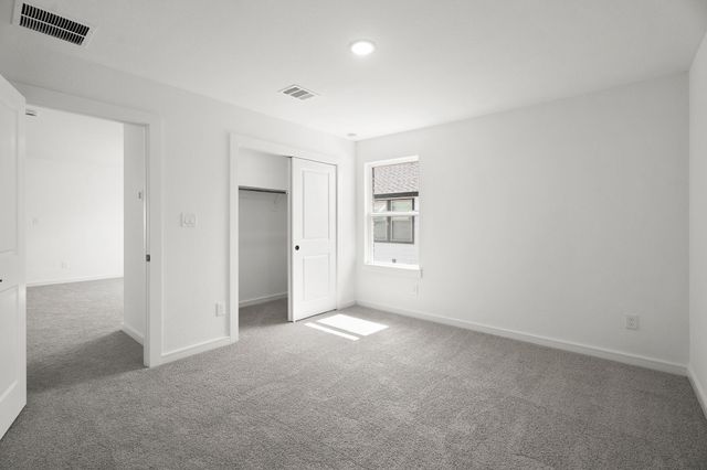 217 Dunovant Drive, Sealy, TX 77474