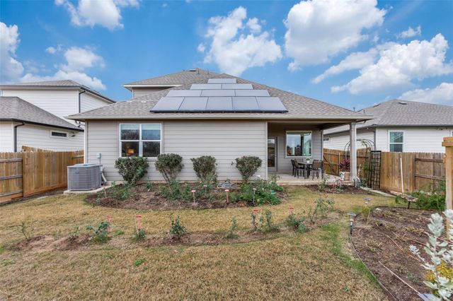 111 Rainmaker CV, Bastrop, TX 78602