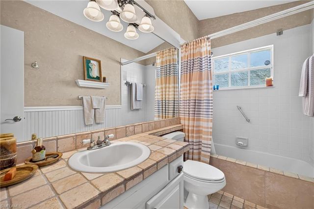 7375 Mill Pond CIR, Naples, FL 34109