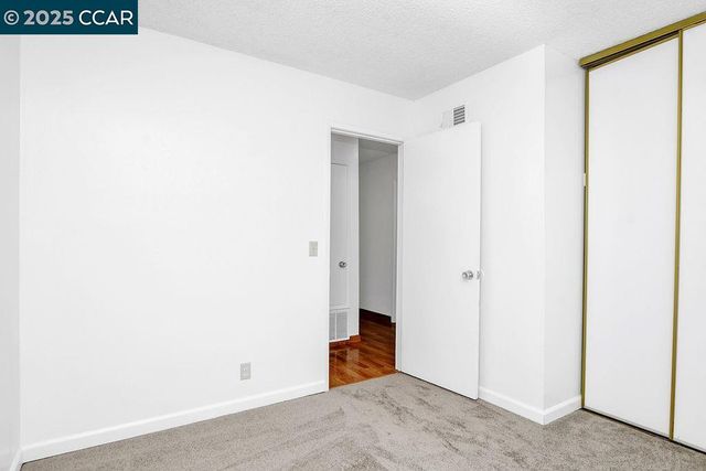 316 Meadows Dr, Vallejo, CA 94589