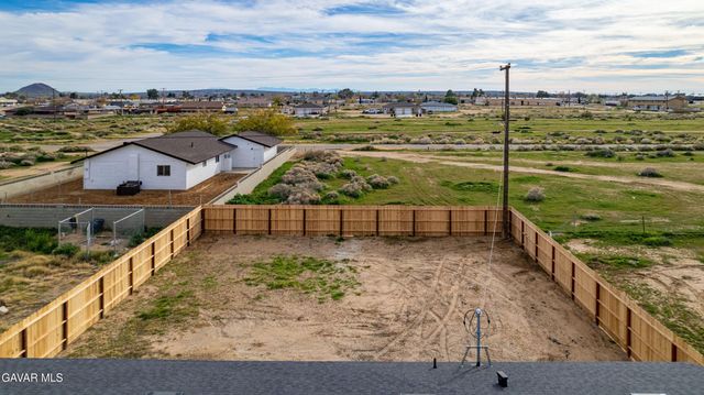 8436 Walpole Avenue, California City, CA 93505