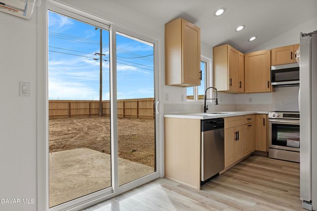 8436 Walpole Avenue, California City, CA 93505