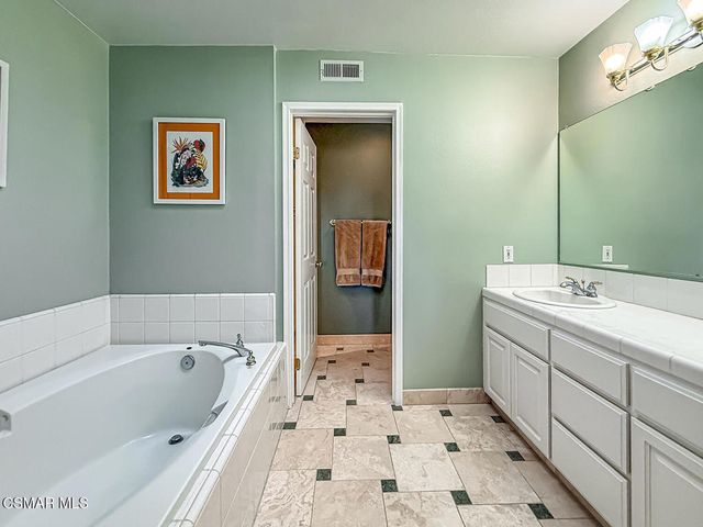 3571 Avenida Verano, Thousand Oaks, CA 91360