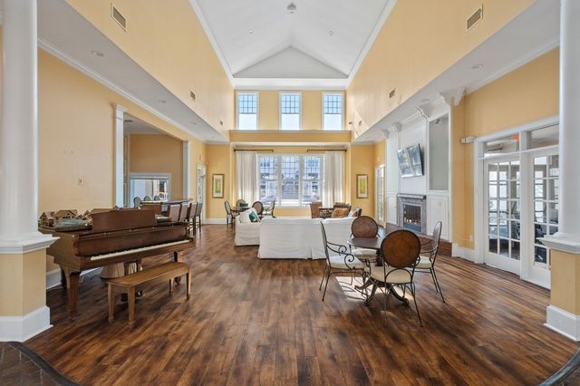 2133 Chatelain Way, Mount Pleasant, SC 29464