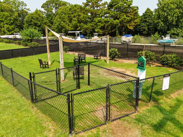 2133 Chatelain Way, Mount Pleasant, SC 29464