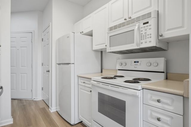 2133 Chatelain Way, Mount Pleasant, SC 29464