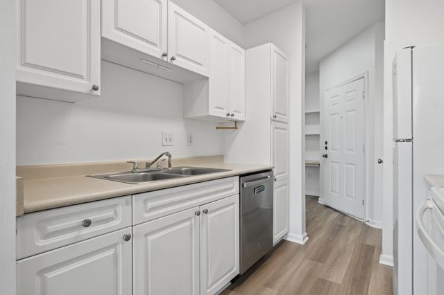 2133 Chatelain Way, Mount Pleasant, SC 29464