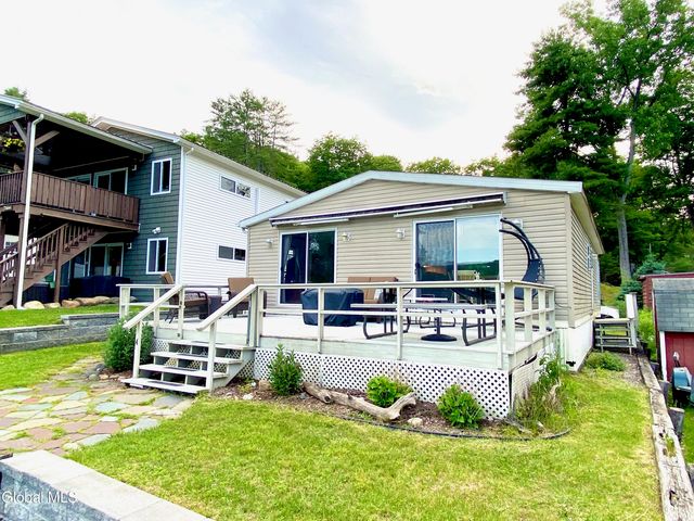 4 Lower Heights Road, Hadley, NY 12835