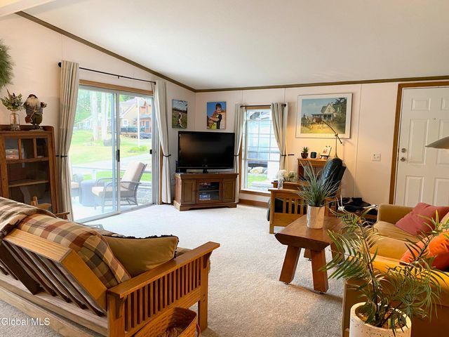 4 Lower Heights Road, Hadley, NY 12835