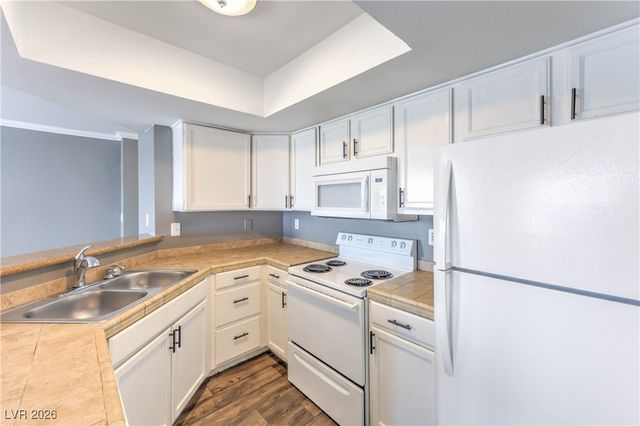 8600 West Charleston Boulevard 2034, Las Vegas, NV 89117