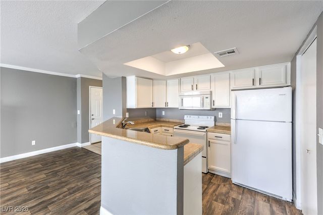 8600 West Charleston Boulevard 2034, Las Vegas, NV 89117