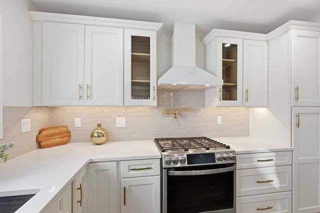 80 Blue Hills Parkway, Milton, MA 02186