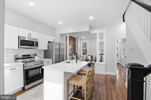 119 N PLUM ST, Lancaster, PA 17602