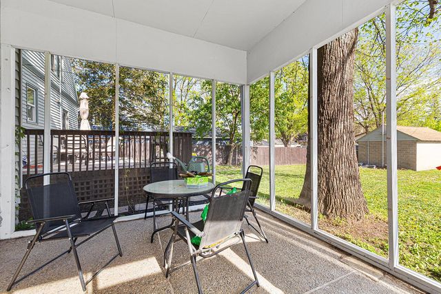 727 2nd Street NW, Faribault, MN 55021